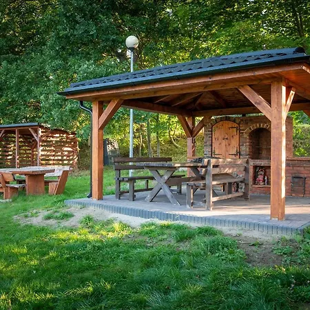 Nad Jeziorem Kaszuby Lodge Debnica Kaszubska