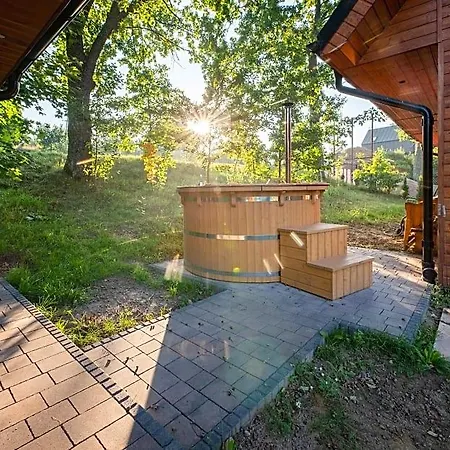 Nad Jeziorem Kaszuby Lodge