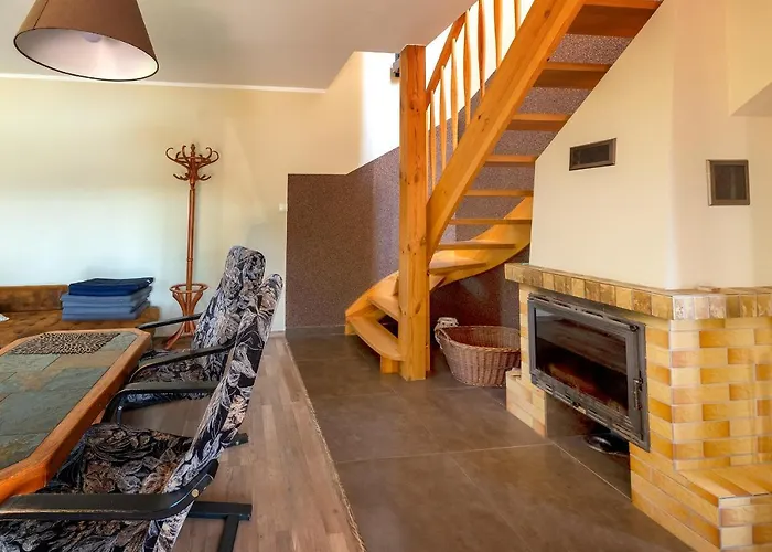 Nad Jeziorem Kaszuby * Debnica Kaszubska